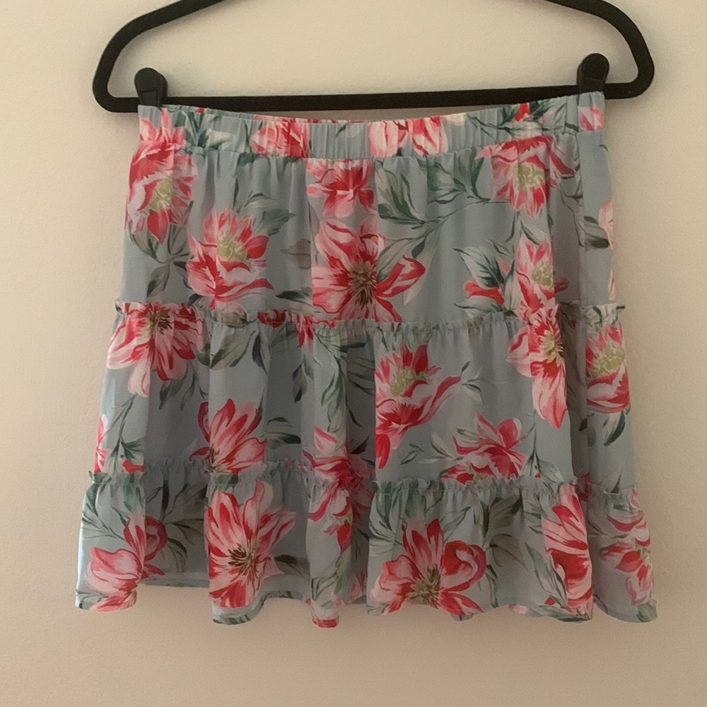 NWT Show Me Your Mumu Floral Skirt Large